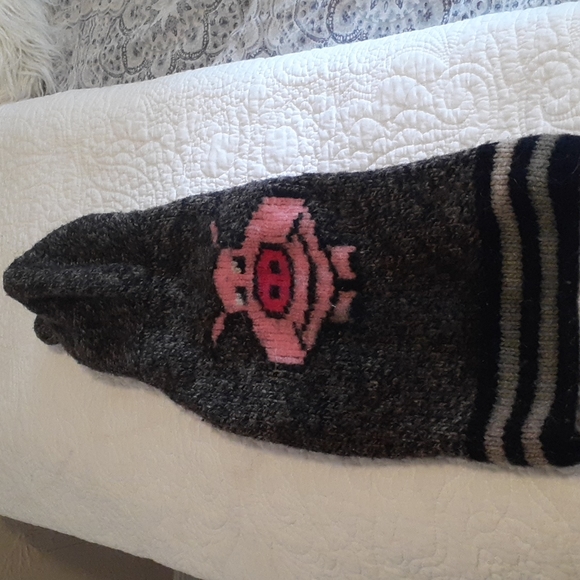 Handmade wool dog sweater - Picture 2 of 8